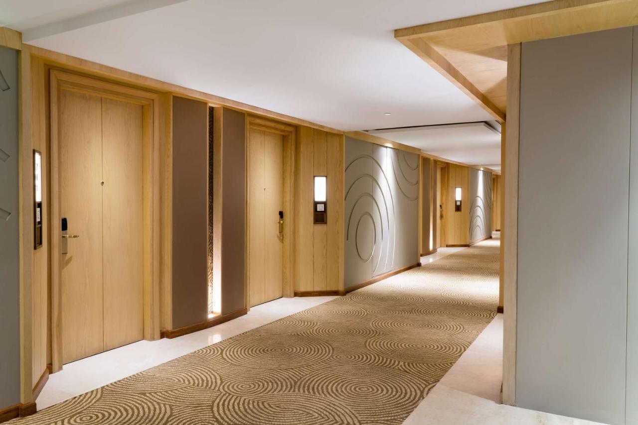 فندق Radisson بوبال المظهر الخارجي الصورة