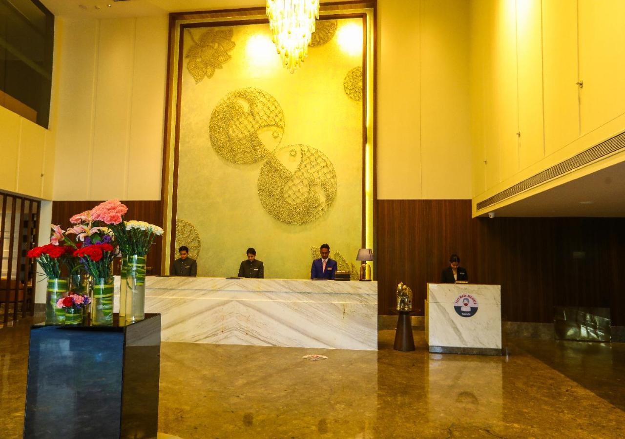 فندق Radisson بوبال المظهر الخارجي الصورة