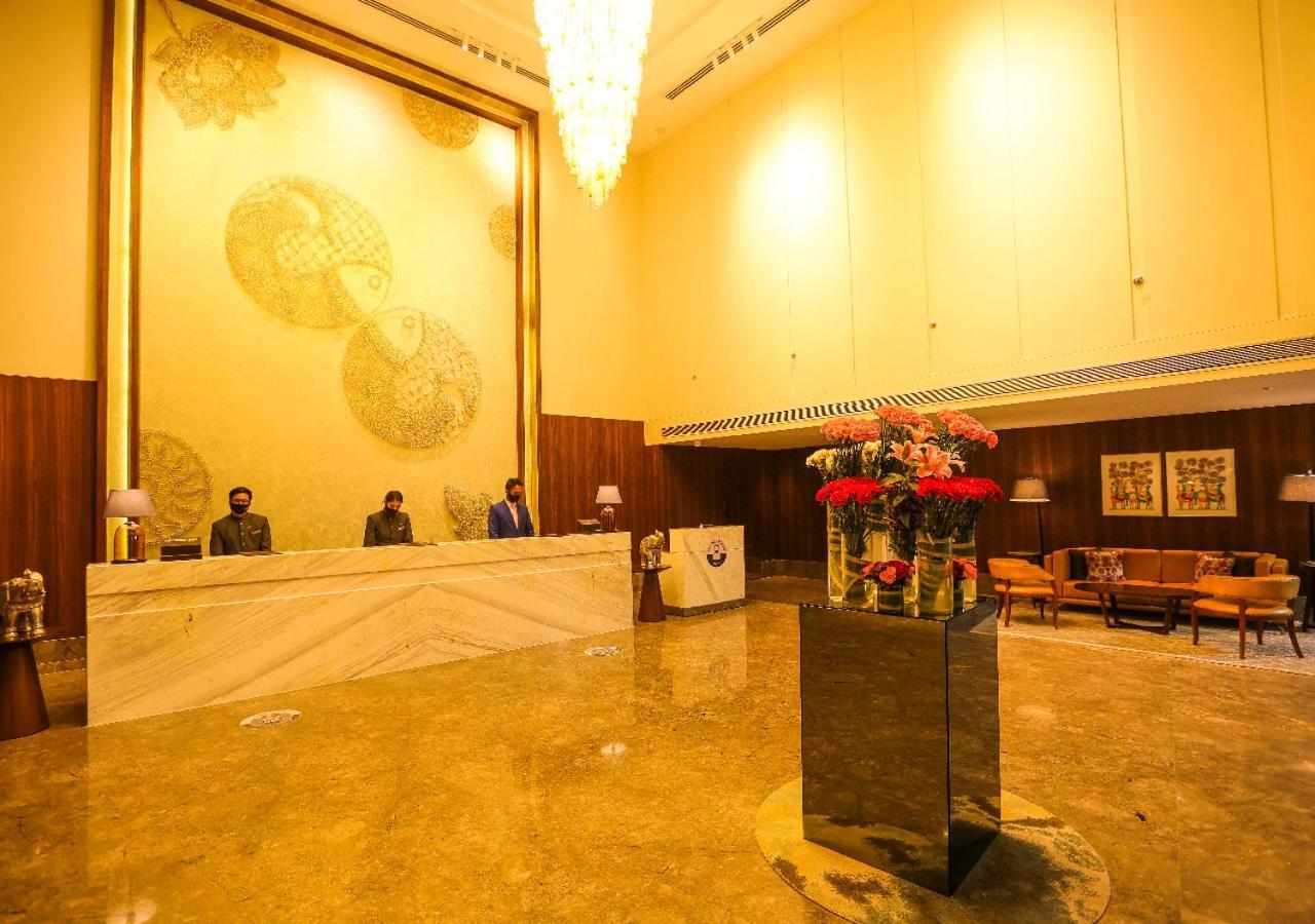 فندق Radisson بوبال المظهر الخارجي الصورة