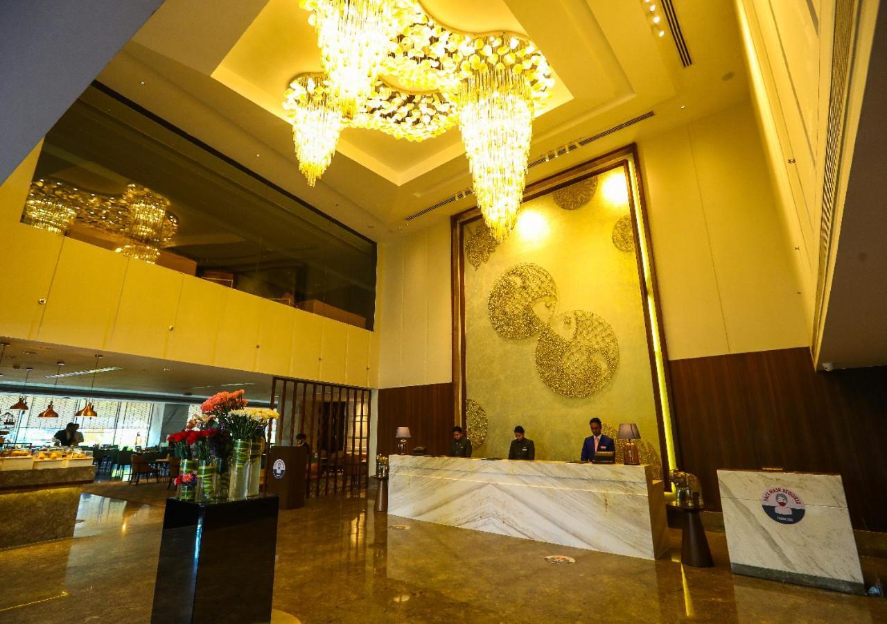 فندق Radisson بوبال المظهر الخارجي الصورة