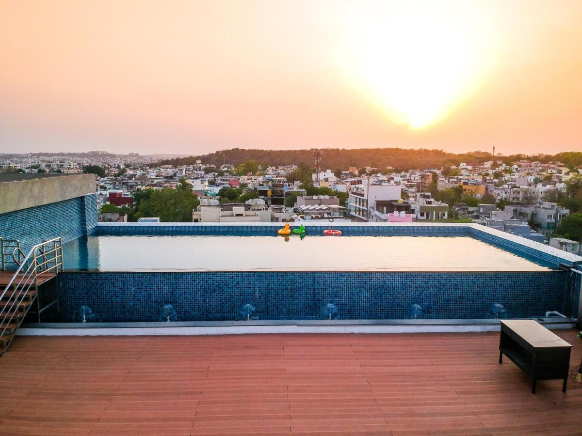 فندق Radisson بوبال المظهر الخارجي الصورة